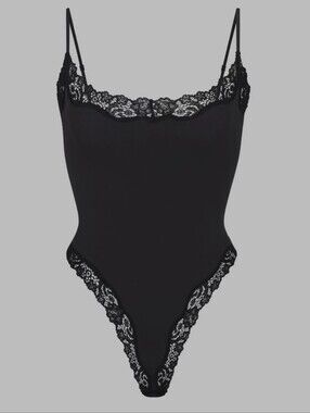 SKIMS Fits Everybody Lace Cami Bodysuit S